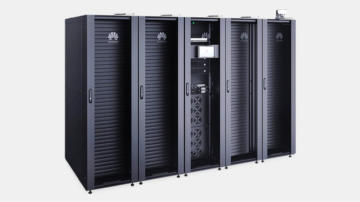 Кластерное GPU-решение Huawei CloudMatrix 384. Источник:Huawei